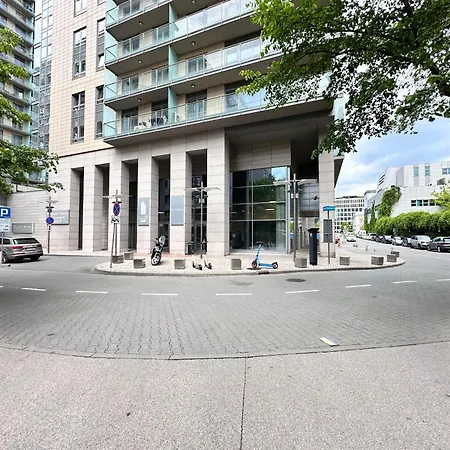 Platinumtowers Parking 3* Warsaw