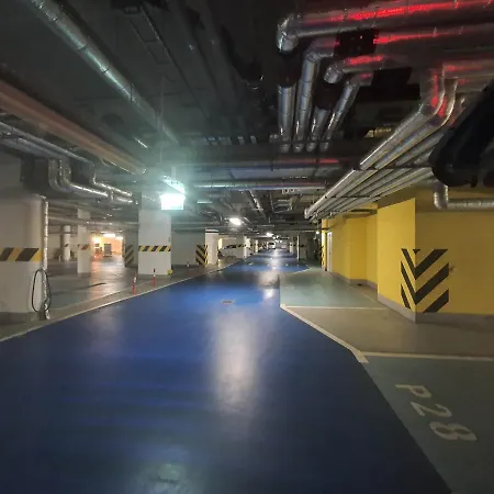 City Appart Platinumtowers Parking Hotel apartamentowy 3*