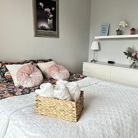 City Appart Platinumtowers Parking