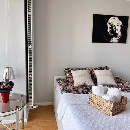 Platinumtowers Parking 3* Warsaw