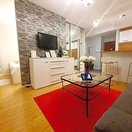 Apartahotel Platinumtowers Parking Varsovia