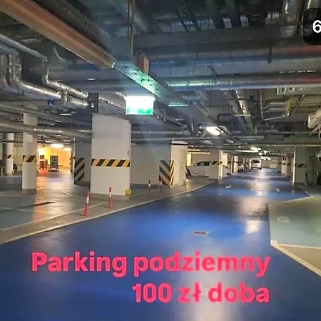 Platinumtowers Parking Apartahotel 3*