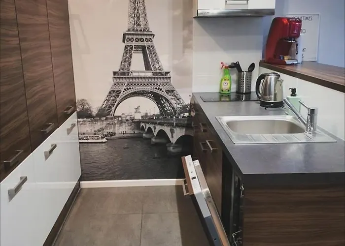 Platinumtowers Parking 3*