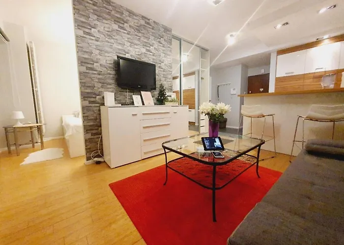 Aparthotel Platinumtowers Parking 3*