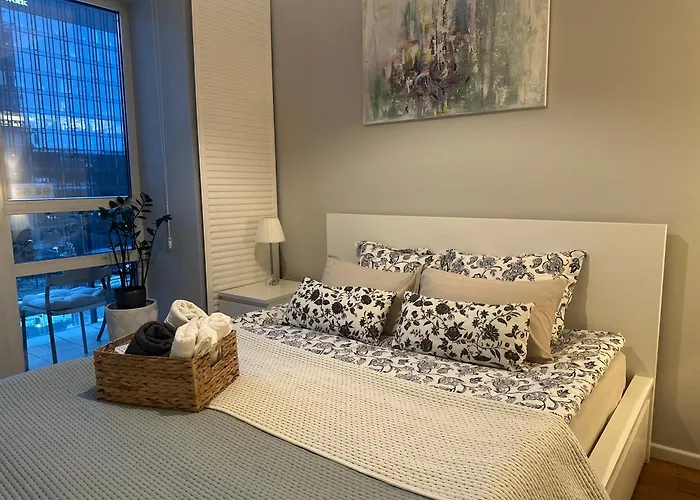 Aparthotel Platinumtowers Parking