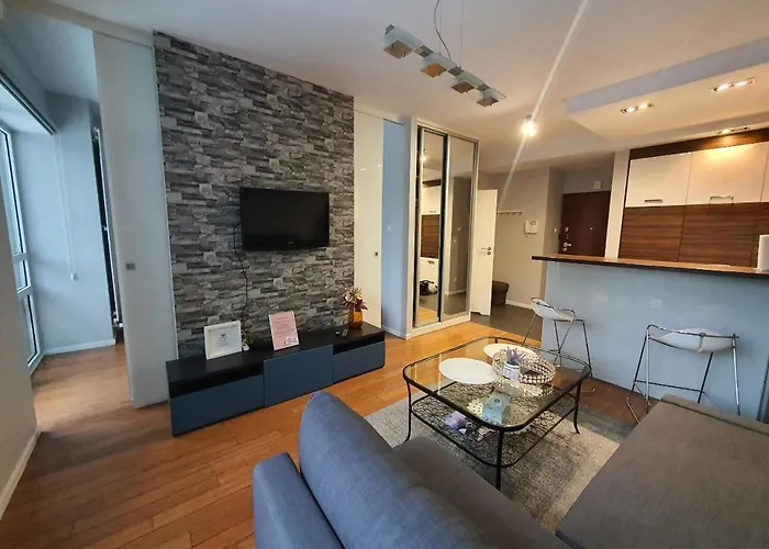 Platinumtowers Parking 3*