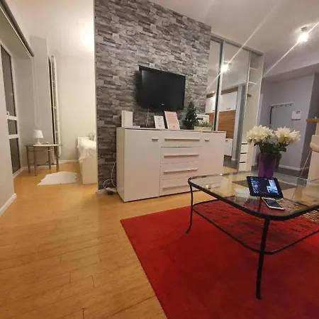 City Appart Platinumtowers Parking