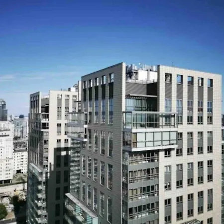 Lägenhetshotell Platinum Towers By Cityapartmentsparking Warszawa